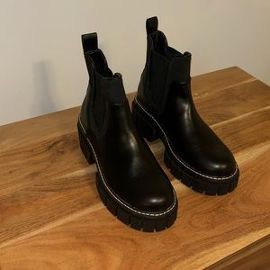 NEW BCBGeneration Chelsea Booties